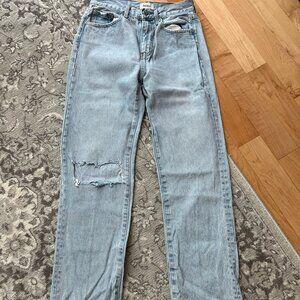 Pistola Cassie High Rise Straight W/ Knee Hole